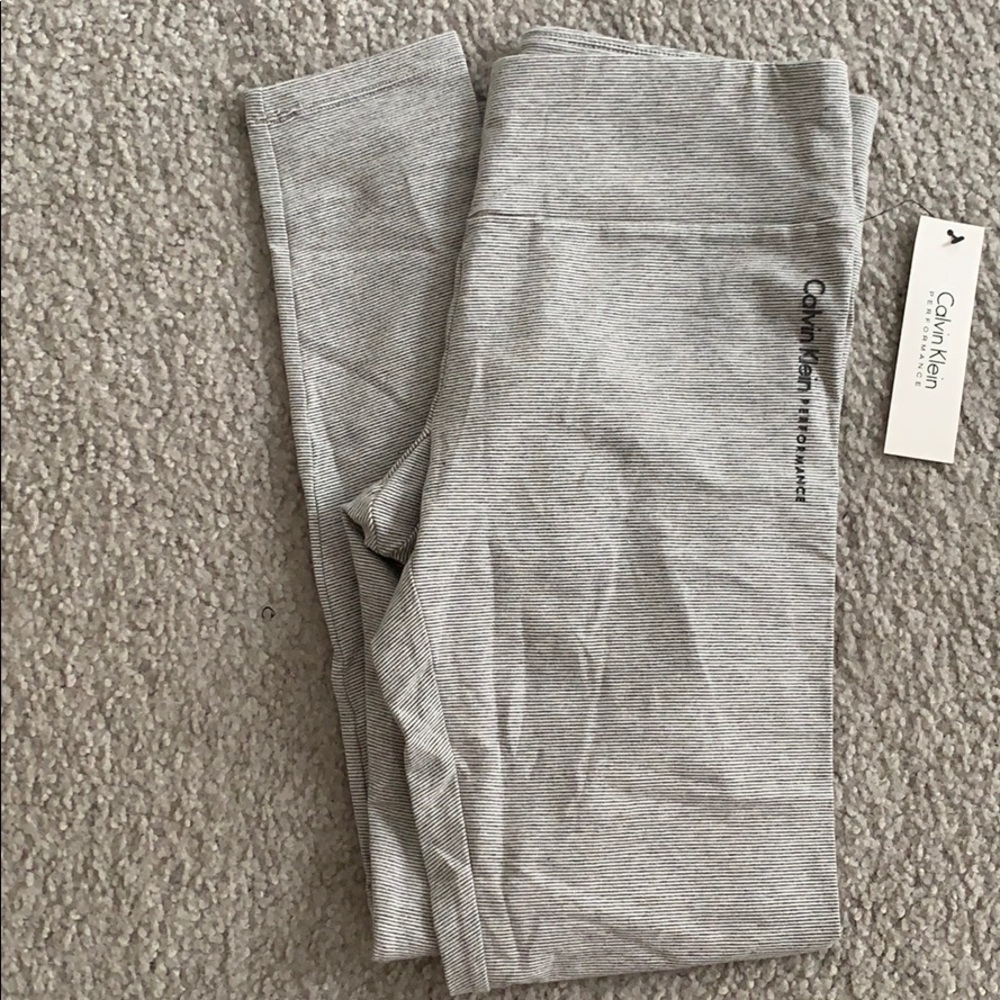 NWT Calvin Klein Leggings